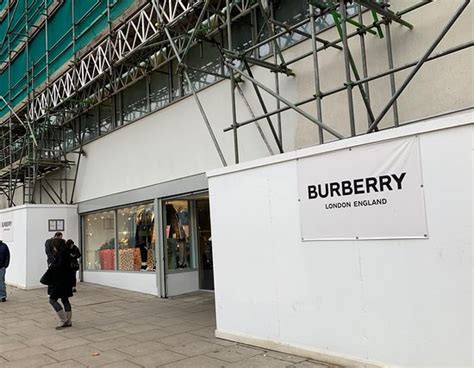 buy burberry london|burberry factory shop london online.